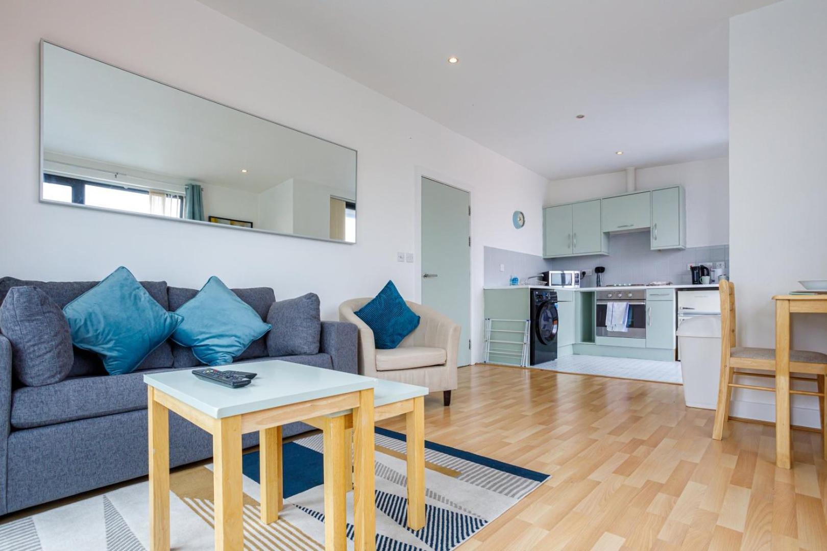 Guestready - Homely Apartment Near City Centre Liverpool Exteriör bild